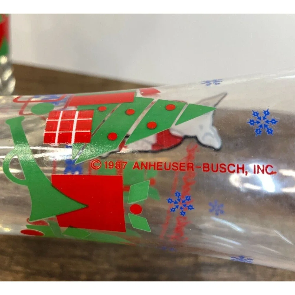 Vintage Lot of 2 Bud Light Spuds MacKenzie Christmas Beer Drinking Glass 1987